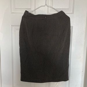 Grey tweed skirt